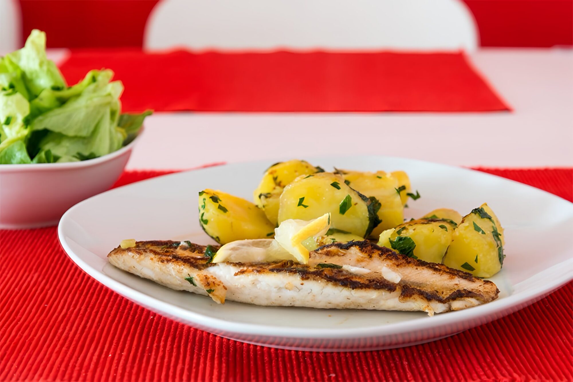 Zander gebraten mit Petersilienerdäpfel