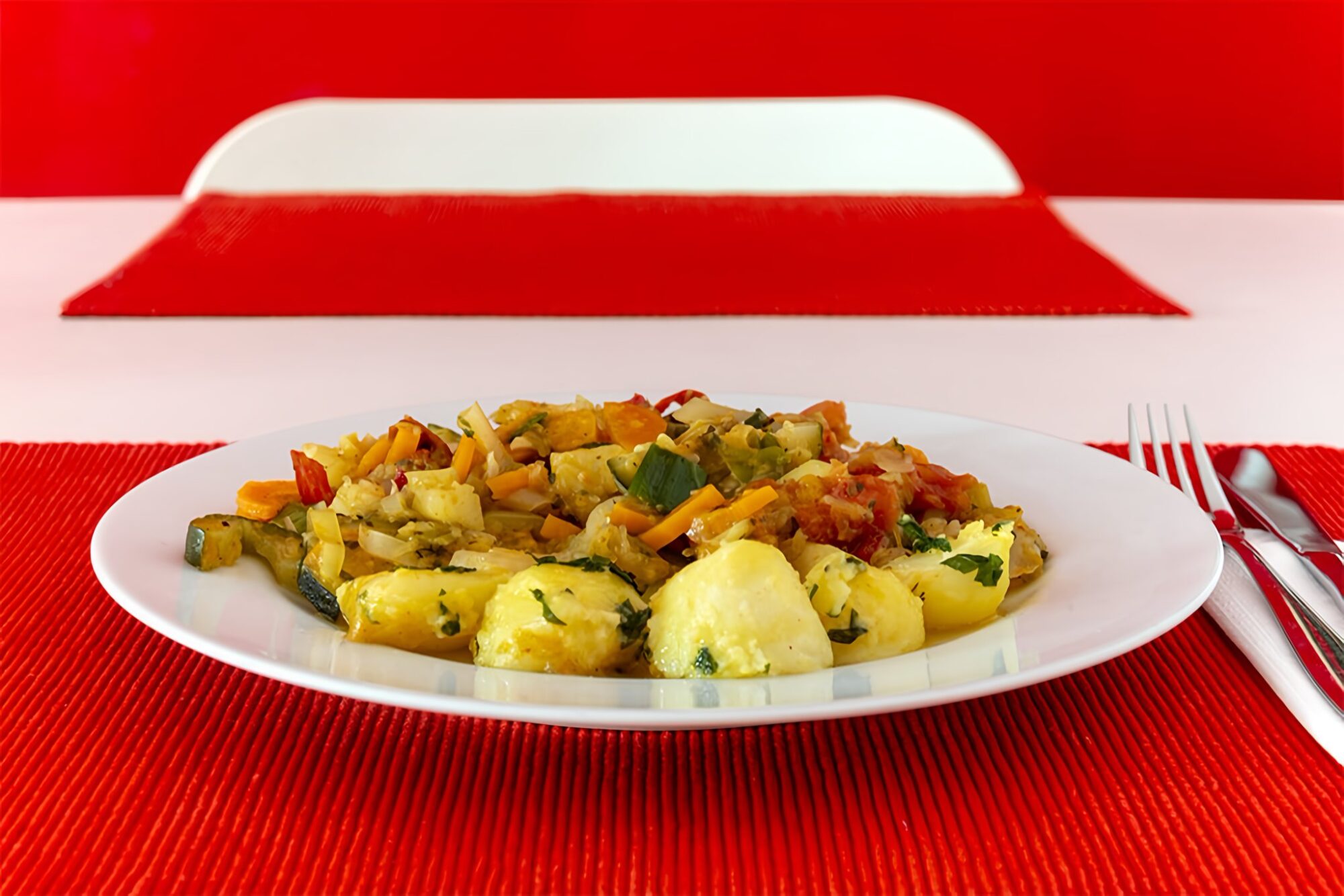 Paprika-Zucchini-Kürbisgemüse